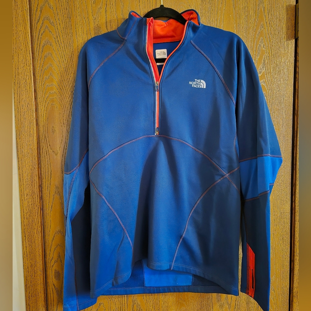 The North Face Quarter Zip Pullover